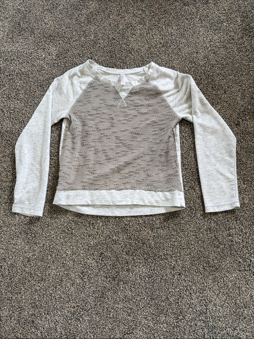 Girls Xhilaration Two-Tone Long Sleeve Sweatshirt - Taupe & Gray Size L 10/12